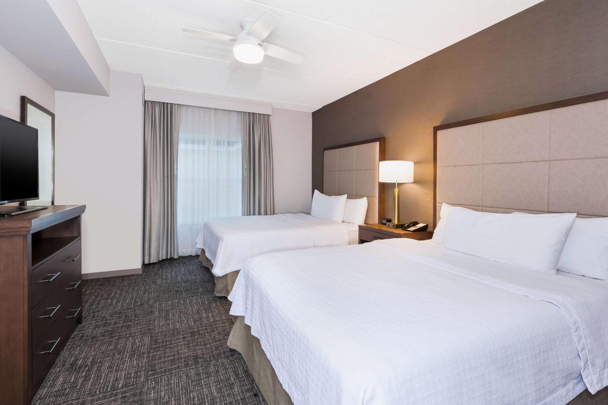 Homewood Suites By Hilton Саратога-Спрингс Экстерьер фото